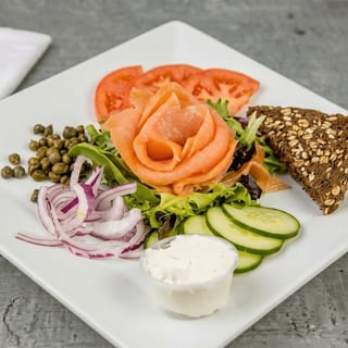 Salmon Plate