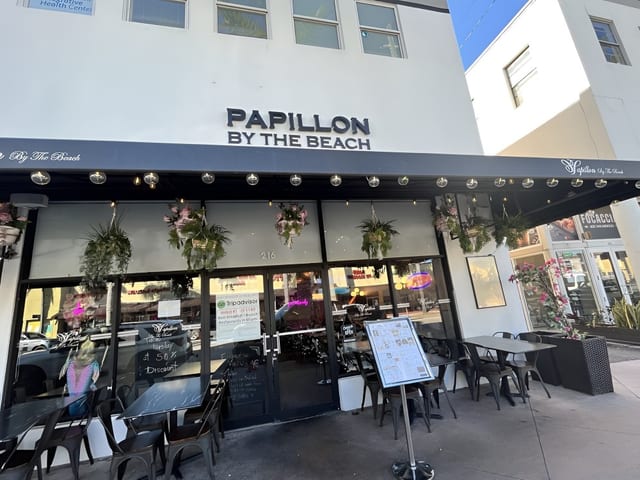 Cafe Papillon by the Beach