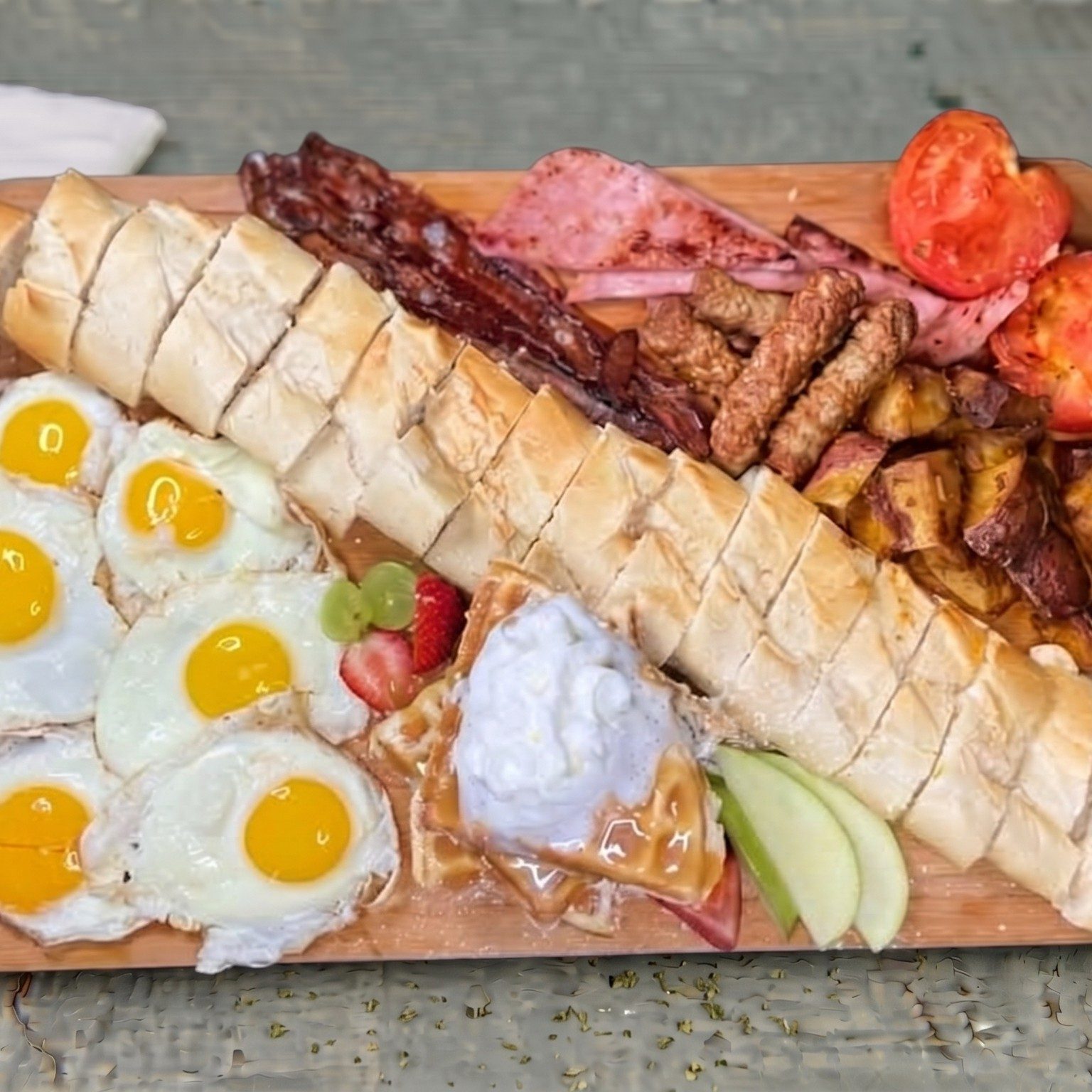 Super Papillon Breakfast Platter.