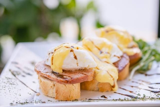 #57 Super Eggs Benedict.