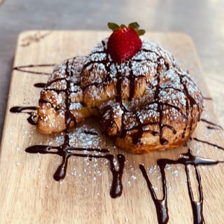 Big Nutella croissant