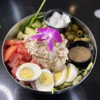 #33A Tuna & Egg Salad